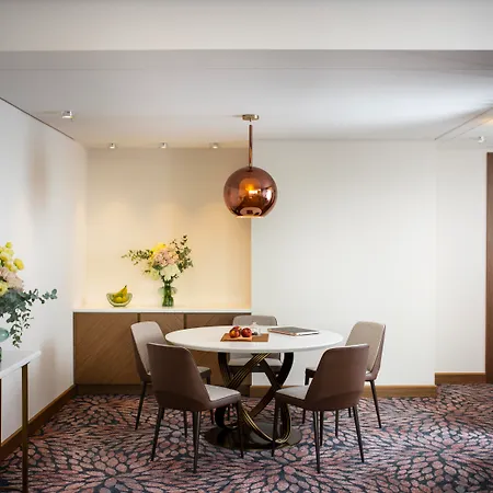 Grand Millennium Otel 5*